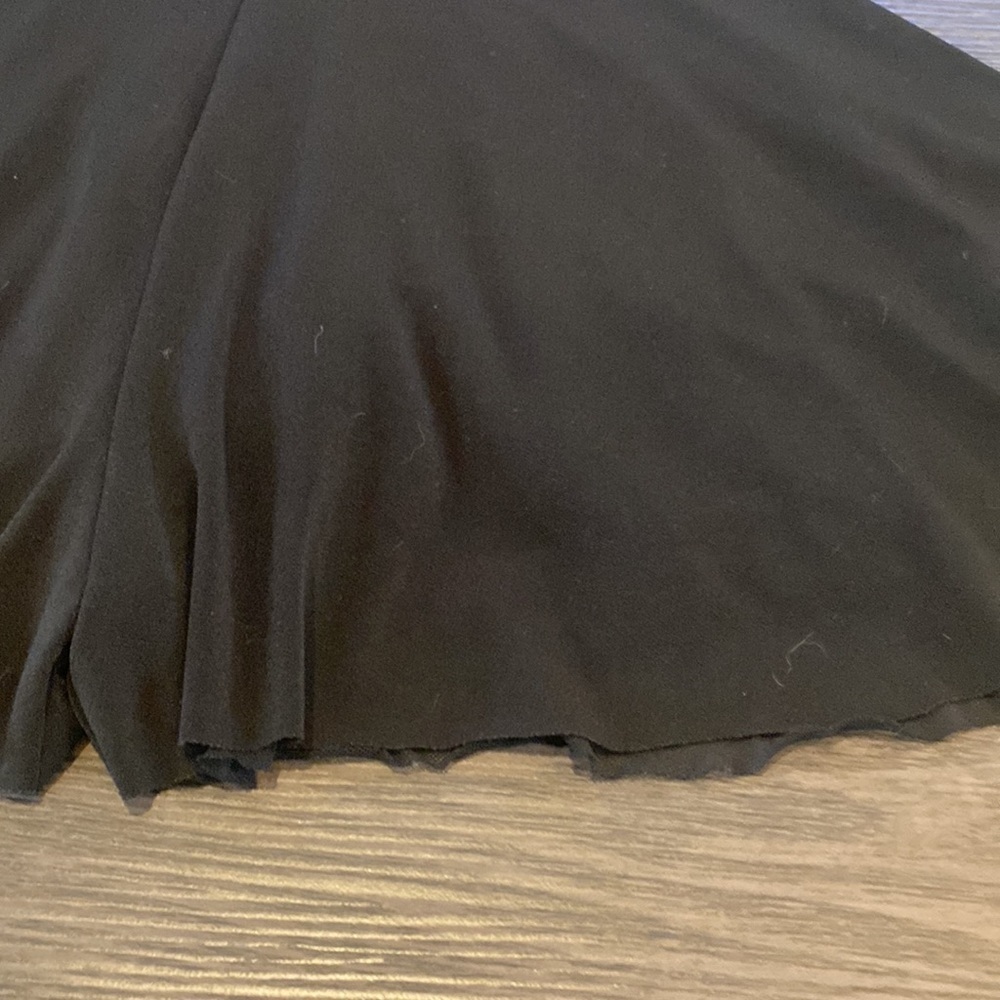 Kimchi Blue black sleeveless romper. Sz S. Dress/shorts. Scalloped straps. - Picture 10 of 16